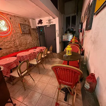 Le Globe * Parigi