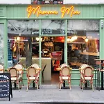 Le Globe Hostel Paris