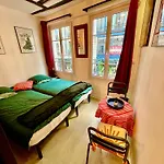 Hostel Le Globe